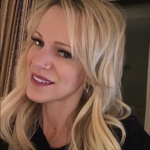 Meet your Posher, Abbi